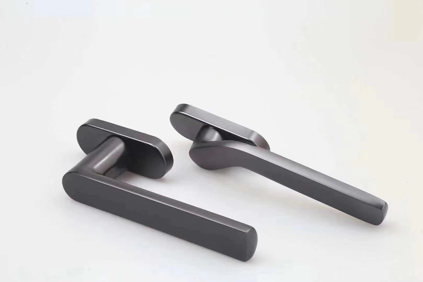 門(mén)窗五金之執(zhí)手介紹