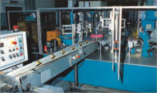 自動(dòng)化流水裝配